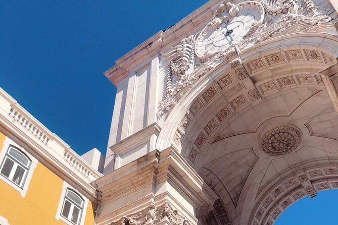 lisbon-essential-walking-tour-history-stories-and-lifestyle