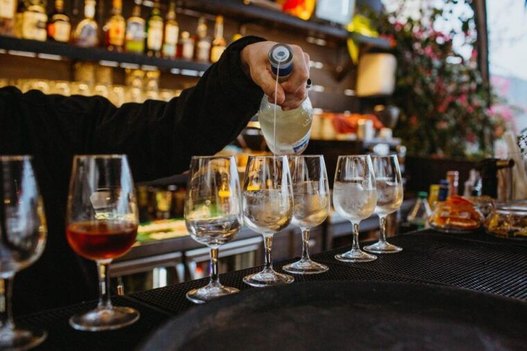 lisbon-evening-food-wine-tour-in-bairro-alto