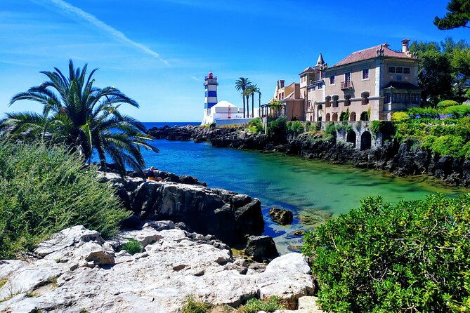 lisbon-excursion-to-sintra-pena-palace-regaleira-and-cascais