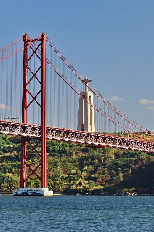 lisbon-experiences-jiu-jitsu-class-almada-tour-transfer