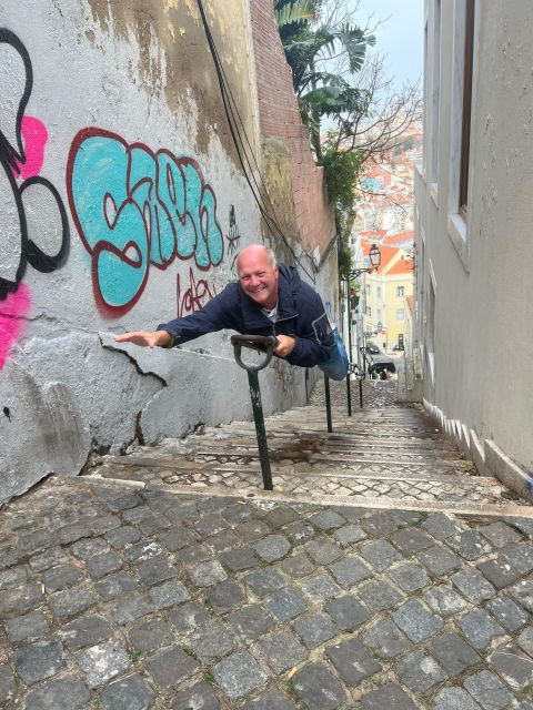 lisbon-explore-lisbon-by-electric-tuk-tuk