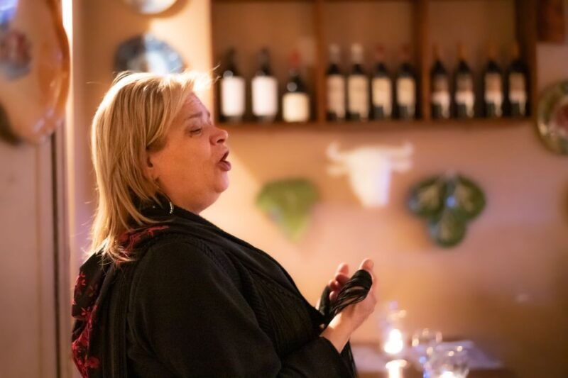 lisbon-fado-musical-experience-with-portuguese-appetizers