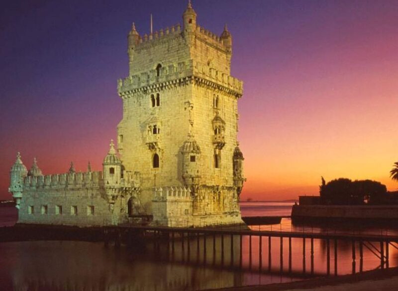 Lisbon: Fado Night Tour Dinner & Show - Exploring the Itinerary in Detail