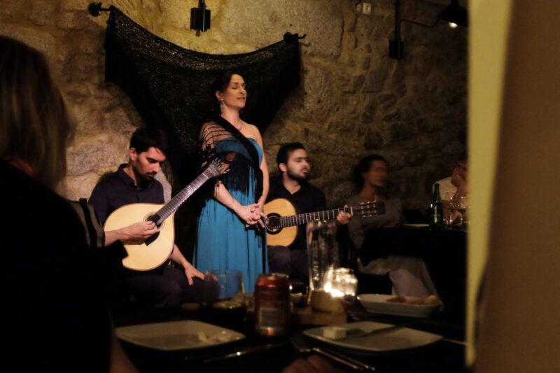 lisbon-fado-show-and-portuguese-dinner