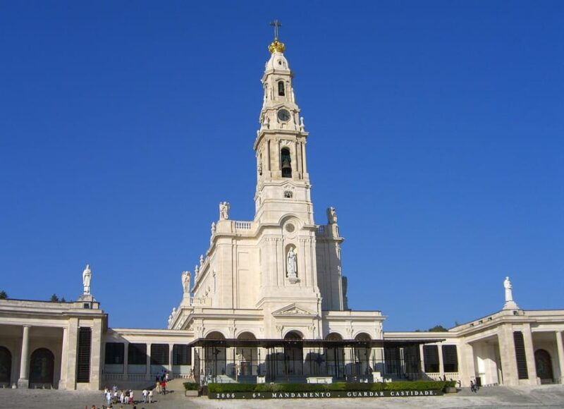 lisbon-fatima-and-santarem-day-of-spirituality-and-history