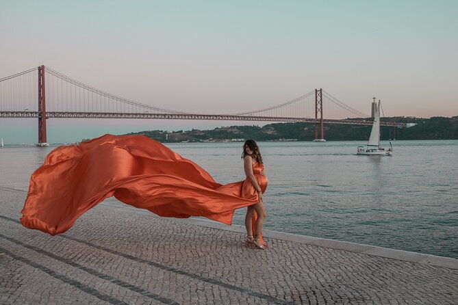 lisbon-flying-dress-fashion-photoshoot-at-iconic-places