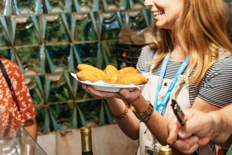 lisbon-food-and-wine-small-group-walking-tour