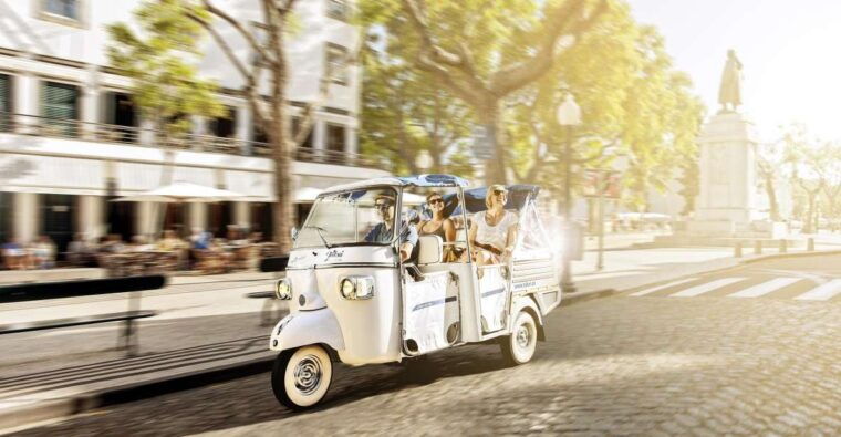 lisbon-from-east-to-west-private-tour-by-tukxi