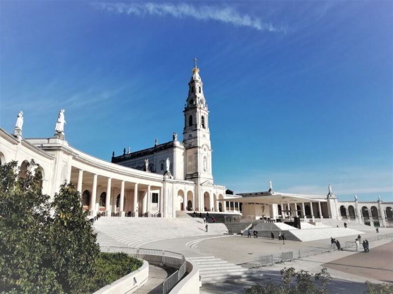 lisbon-full-day-private-guided-tour-to-fatima