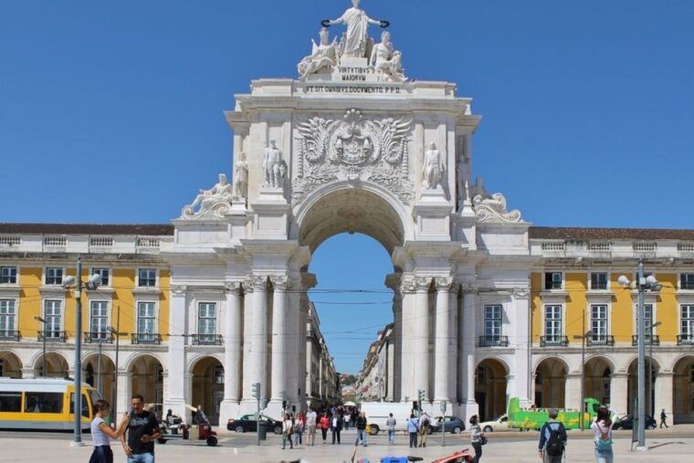 lisbon-full-day-private-walking-sightseeing-tour