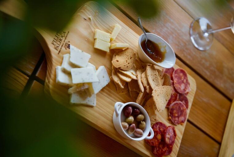 lisbon-full-day-wine-tasting-tour-in-setubal