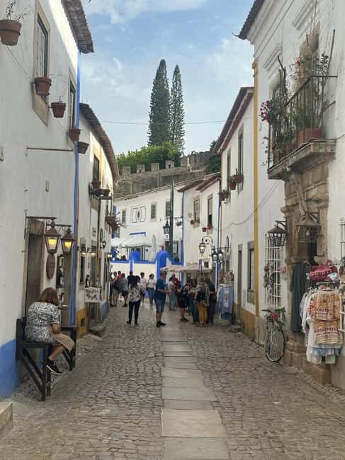 Lisbon: Grutas de Mira de Aire, Fátima, Nazaré & Óbidos Tour - FAQs