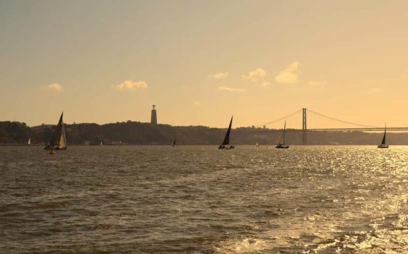 Lisbon: Guided olfactory and historical tour - FAQs