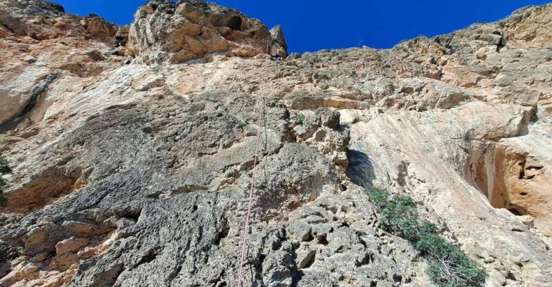 lisbon-guided-rock-climbing-trip