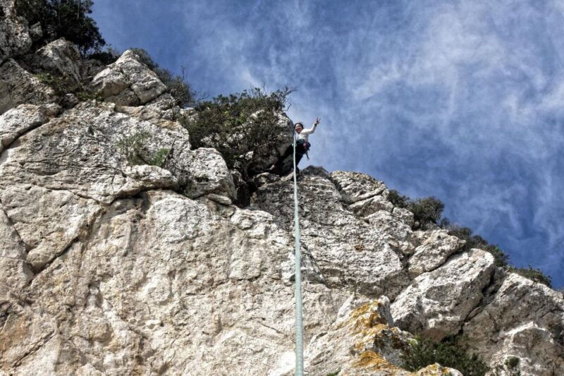 lisbon-guided-rock-climbing-trip