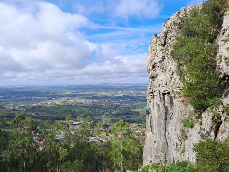 lisbon-guided-rock-climbing-trip
