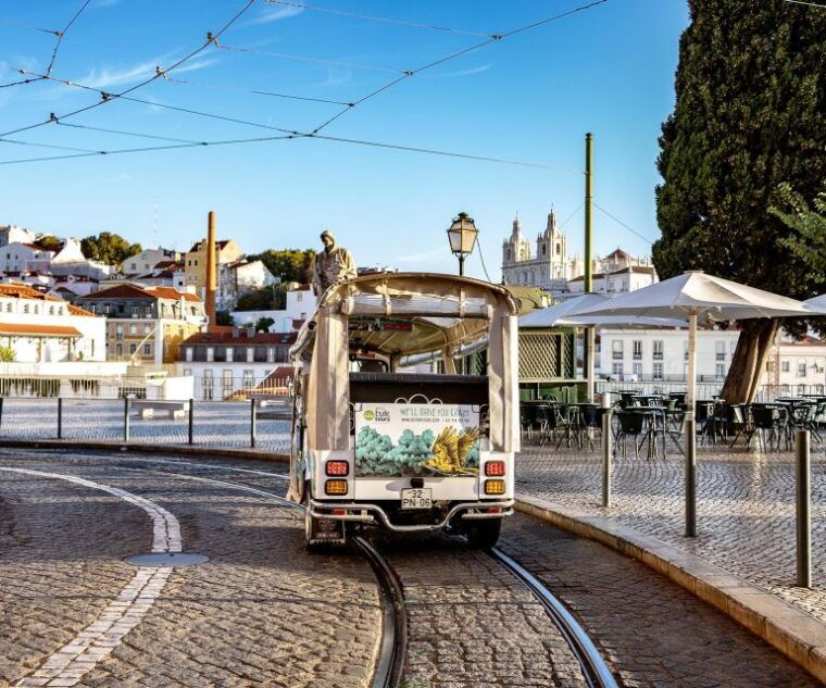 lisbon-guided-tuk-tuk-tour-along-the-historic-tram-line-28