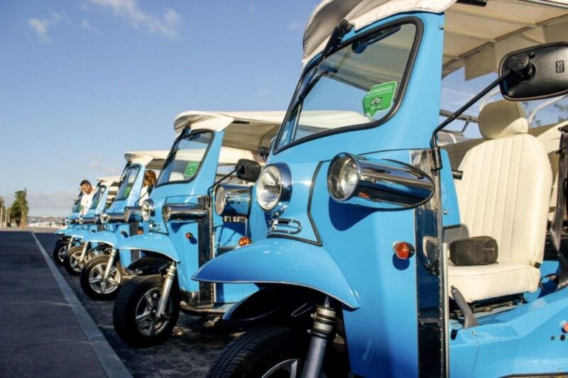 lisbon-guided-tuk-tuk-tour-the-city-by-the-river