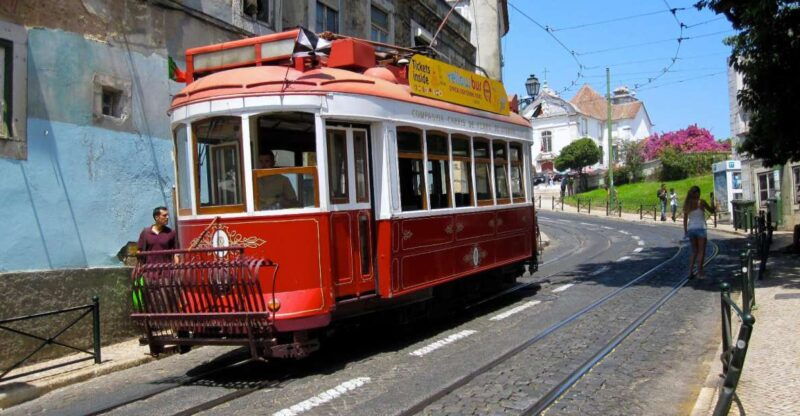 lisbon-half-day-or-full-day-small-group-guided-tour