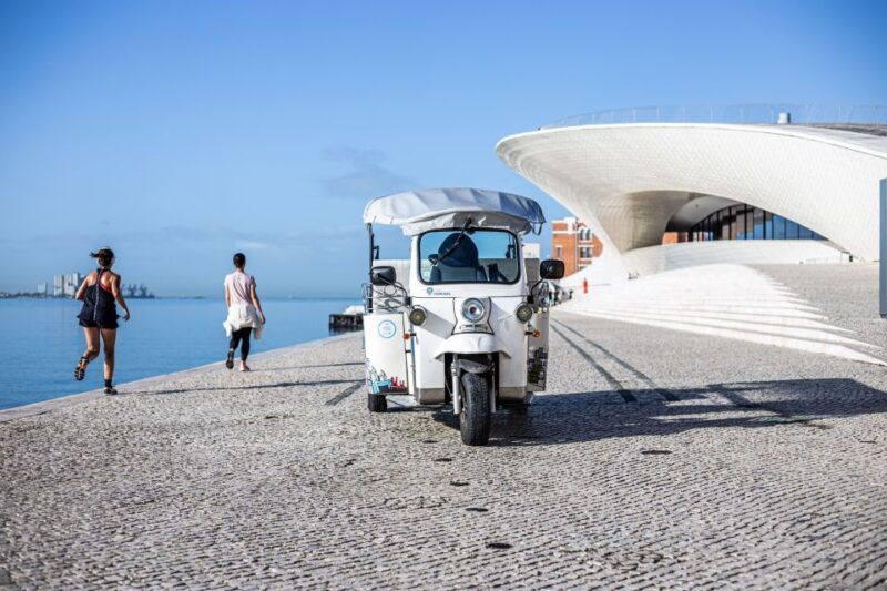 lisbon-half-day-private-guided-tuk-tuk-tour