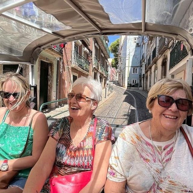 lisbon-half-day-private-tuk-tuk-tour