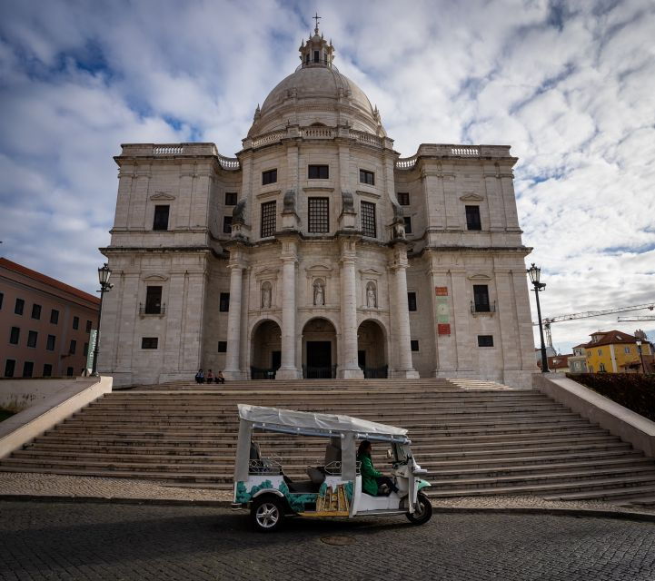 lisbon-half-day-private-tuk-tuk-tour