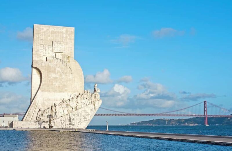 Lisbon: Half-Day Small Group Sightseeing Tour by Car - Key Points