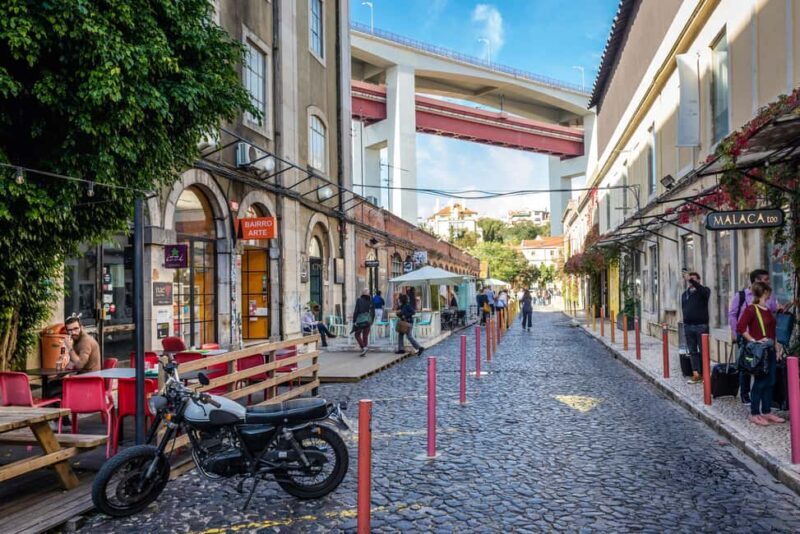 Lisbon: Half-Day Small Group Sightseeing Tour by Car - FAQs
