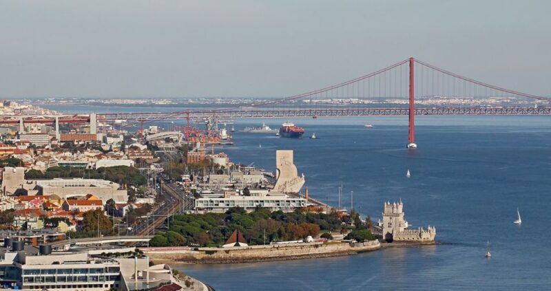 lisbon-helicopter-tour-over-belem