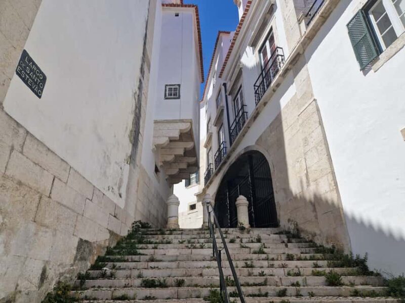 Lisbon: Hidden Gems Walking Tour with Coffee & Pastries - Exploring Lisbon’s Hidden Corners