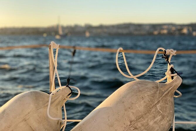 lisbon-highlights-tour-in-river-tejo