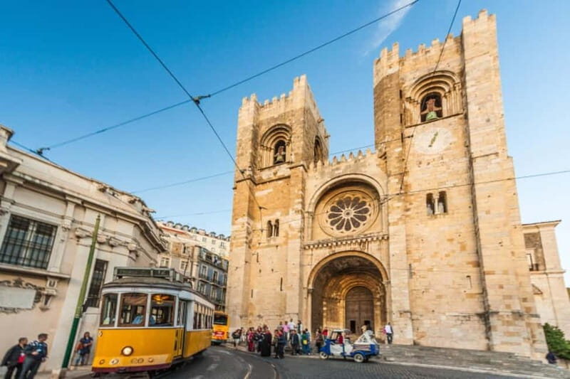 Lisbon Highlights Tuk Tuk Tour  Historic & Scenic Guide - Exploring Lisbon with a Tuk Tuk: What You Can Expect