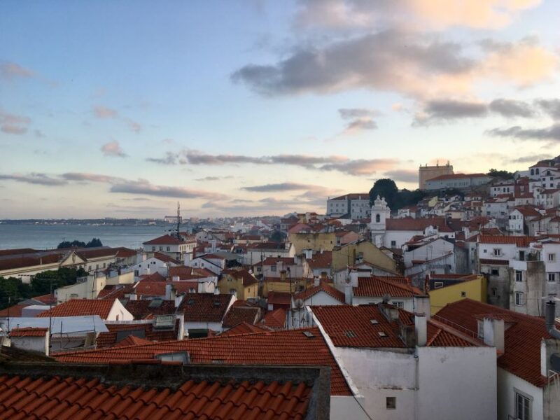 lisbon-hills-alfama-and-mouraria-tour-by-electric-bike