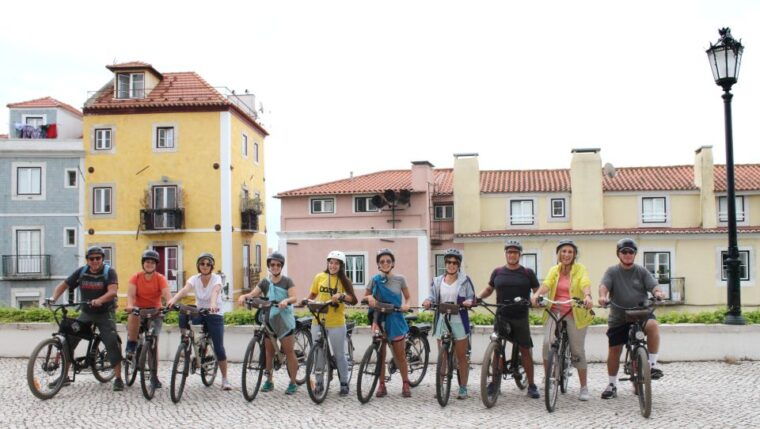 lisbon-hills-alfama-and-mouraria-tour-by-electric-bike