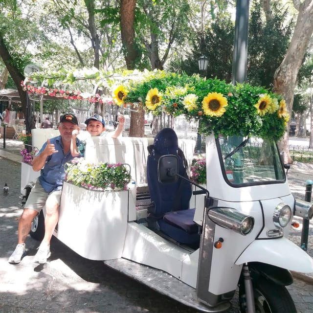 lisbon-historic-city-tour-by-electric-tuk-tuk