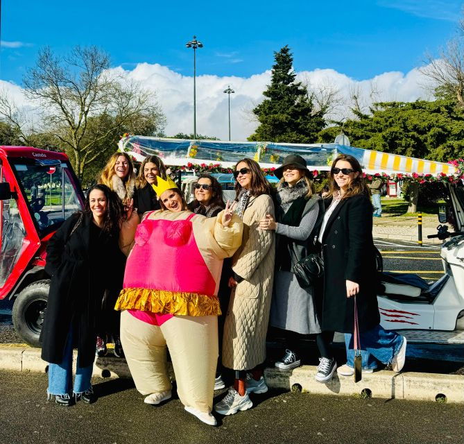 lisbon-historical-old-town-tour-by-tuk-tuk-2