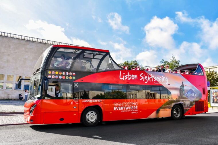 lisbon-hop-on-hop-off-bus-tour