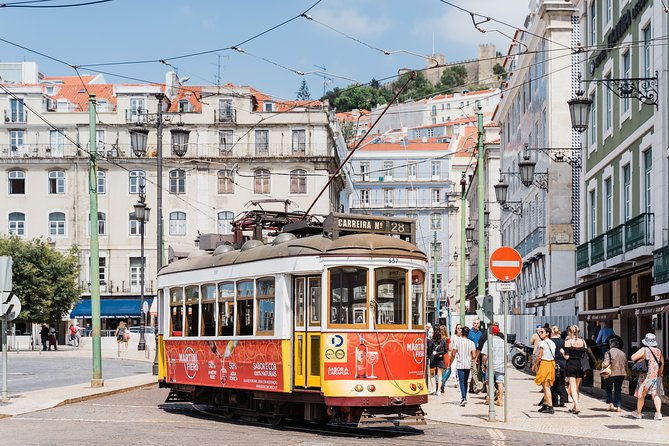 lisbon-hop-on-hop-off-tour-bus-with-three-routes-including-tram