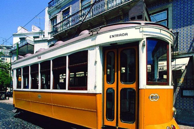 lisbon-in-one-day-historic-small-group-tour