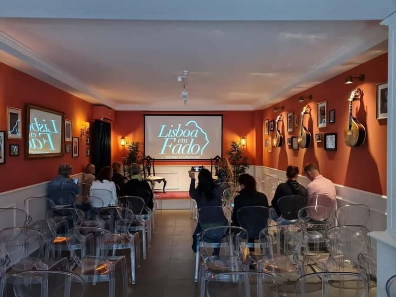 Lisbon: Intimate Live Fado Music Show with Port wine - Summary of the Experience