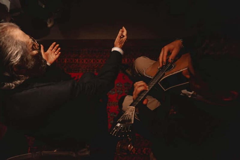 Lisbon: Live Fado Show & Port Wine in Historic Central Venue - Key Points