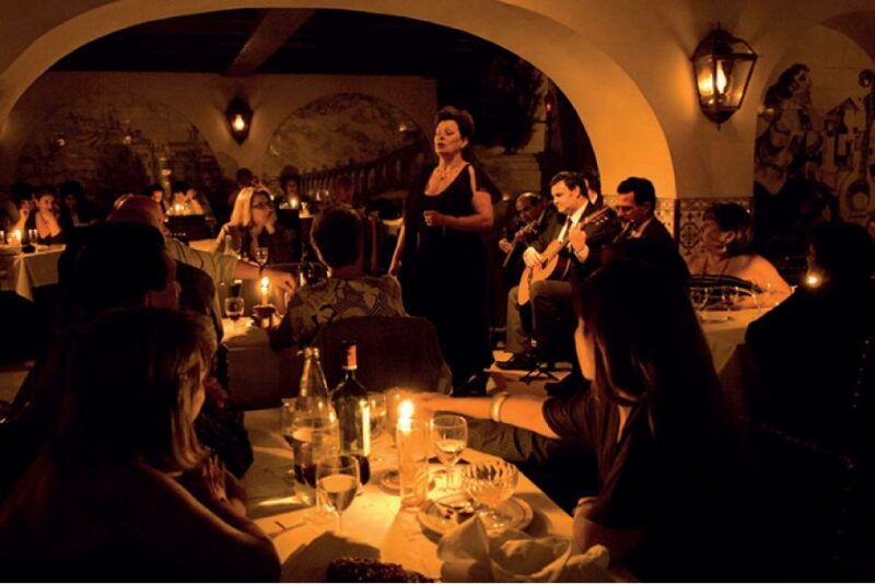 lisbon-luxury-fado-tour-with-dinner-included