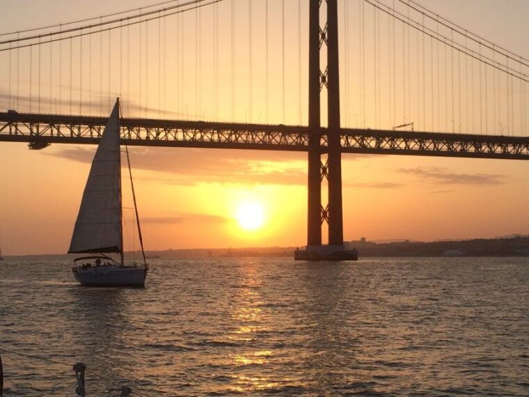 lisbon-luxury-private-sailing-boat-cruise-on-river-tagus