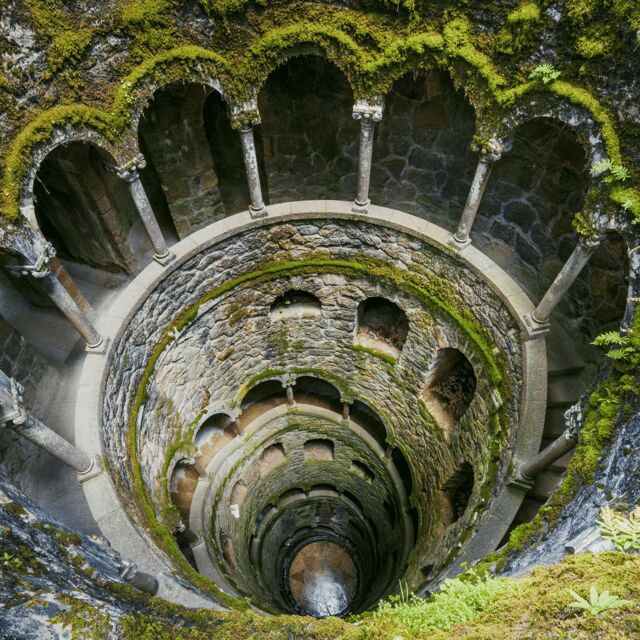 Lisbon: MiniBus Sintra, Pena, Regaleira, Cap Roca Tour - Who Will Love This Tour?