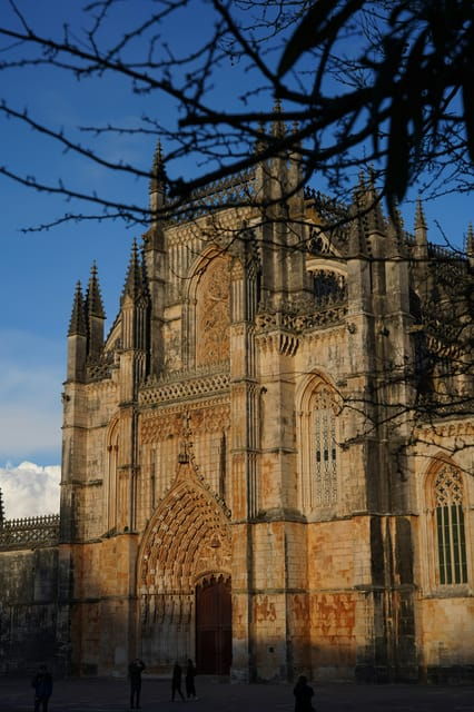 lisbon-obidos-fatima-batalha-and-nazare-day-trip
