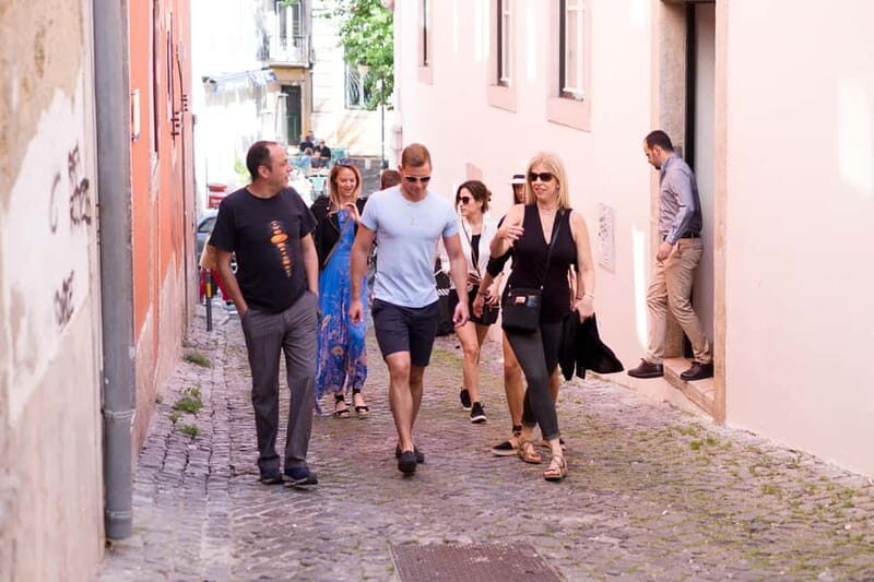Lisbon: Off the beaten path Downtown Walk with a Local - What to Expect During the Walk
