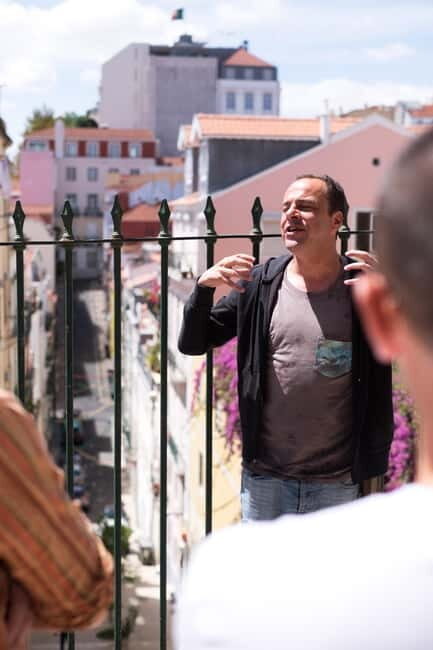 Lisbon: Off the beaten path Downtown Walk with a Local - Physical Considerations