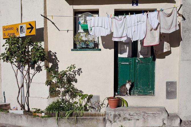 lisbon-off-the-beaten-track-and-main-sights-private-walking-tour