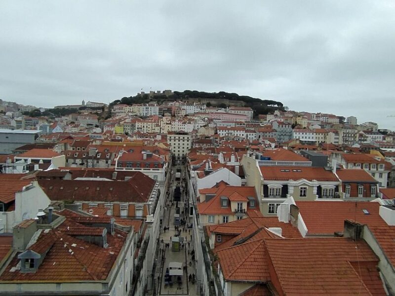Lisbon Old Town sightseeing with tuk tuk - Key Points