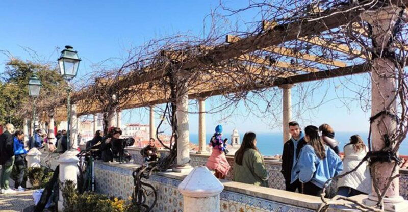 lisbon-old-town-tuk-tuk-tour